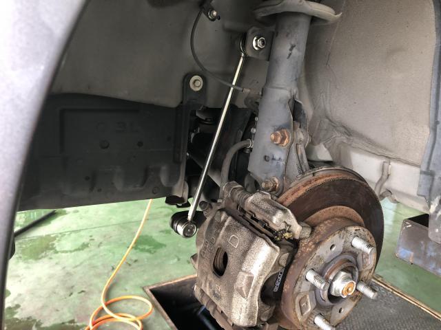 ダイハツ愛媛県松山市余戸南　ダイハツ　タント　車検整備