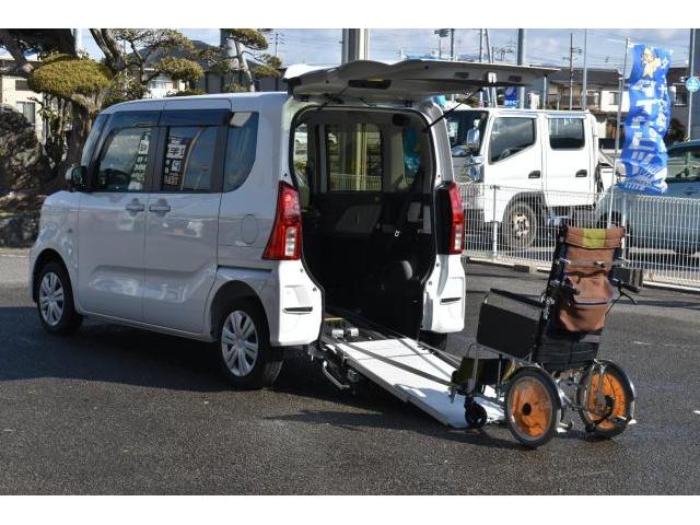 愛媛県松山市余戸南　　ダイハツ　タント　レンタカー　福祉車両車いすスロープ　　車椅子まま車に乗れる　　任意保険　事故レンタカー保険　
