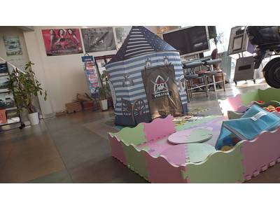 キッズスペース完備☆ご家族連れ大歓迎♪