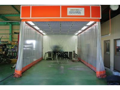 塗装ブース完備！