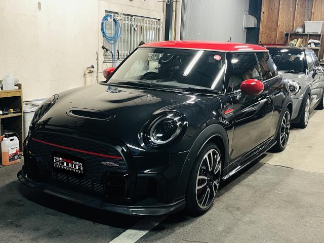 MINI cooper JCW （ミニ　クーパーJCW）F54 （3BA-XRJCWMW）に、エアロパーツの取り付けを行いました。愛知県名古屋市のMINI専門店ソウワコーポレーション