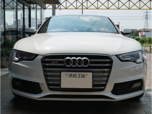 アウディA5　グリル交換