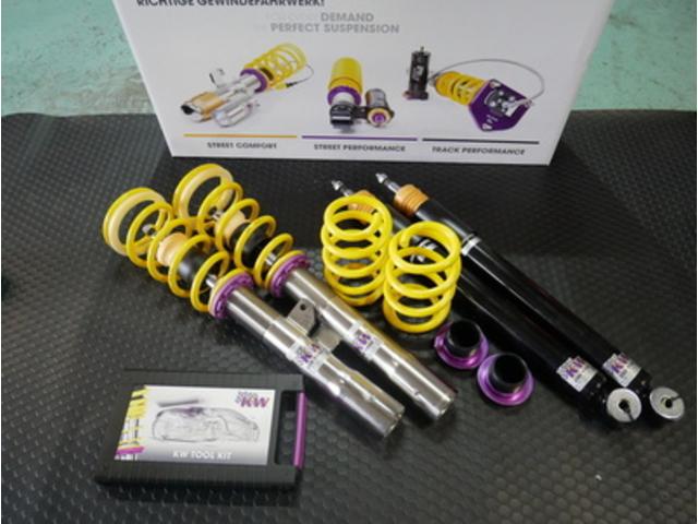 ＢＭＷ Ｆ４５　２シリーズ　ＫＷ車高調取付　ローダウン　豊川市　パーツ取り付け