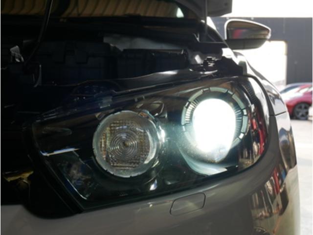 フォルクスワーゲン　シロッコＲ　ヘッドライトバルブ　コーナリングランプバルブ交換　修理　故障　不具合　外車　輸入車　豊川市
