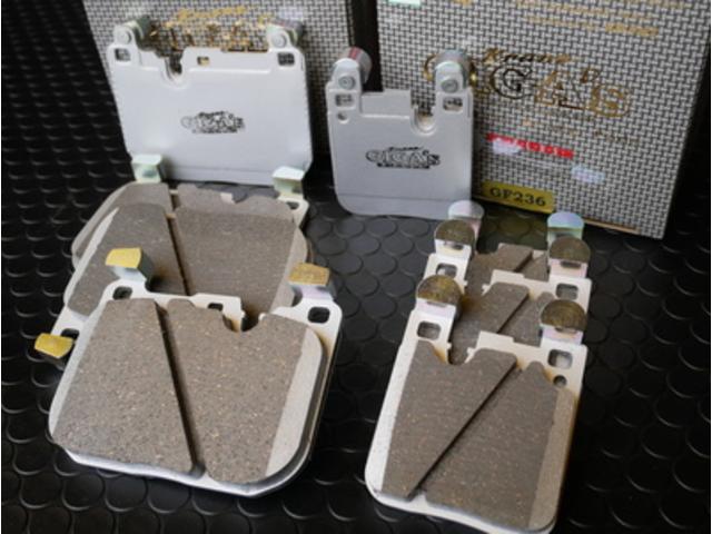 ＢＭＷ Ｍ２４０　F22)　ブレーキパッド交換　豊川市　修理　故障　不具合