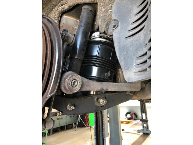 W211　E300（E280）ワゴン　エアサス漏れ修理