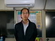 フロント、事務 岡田　佳昭