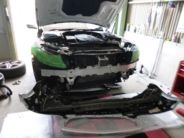 メルセデスベンツ　S213　Eクラスステーションワゴン　ダイヤモンドグリル交換　多治見市