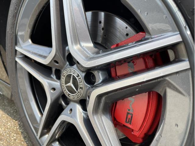 R1年式　メルセデスベンツ　CLA　シューティングブレーク　W118　キャリパー塗装＆グリルメッシュ＆TVｷｬﾝｾﾗｰ＆ミラー型ドラレコ前後＆レーダー＆デカールシート取付