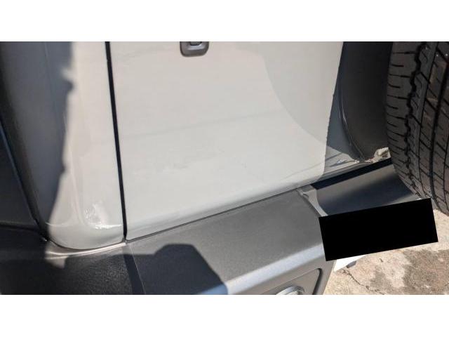 ジムニーシエラ　ｊｂ64　ｊｂ74　エンブレム外し　リアラダー取付