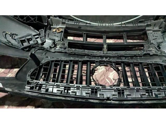 H28年　M・ベンツ　W117　CLA　後期　ｸﾞﾘﾙ交換