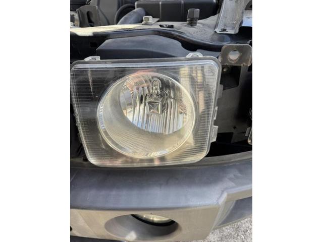 H18年　ハマーＨ３　ヘッドライト　ＬＥＤ化＆ヘッドライトクリーニング