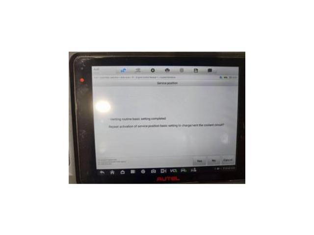 R1年　アウディ　Ａ６　48Vオルタネーター交換