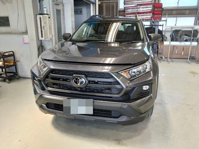 トヨタRAV4 タコマ風グリル取り付け 取付 持ち込み 持込 安い トヨタRAV4 タコマ風グリル取り付け 取付 持ち込み 持込 安い