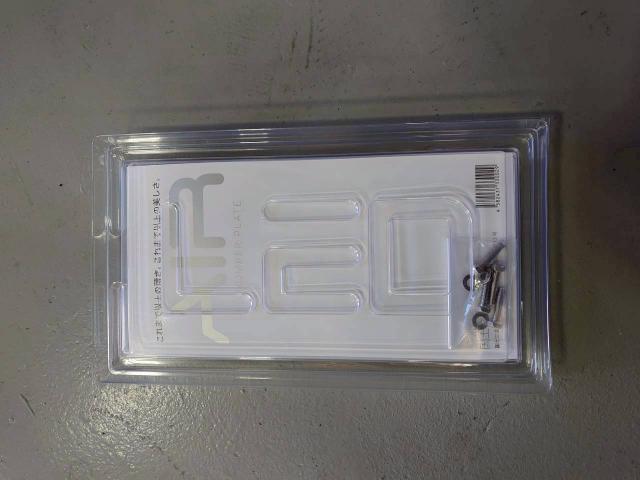 メルセデス・ベンツ Eクラス 字光式プレート取付　取り付け　安い　土日営業　岐阜県　岐阜市　羽島市　各務原市　穂積市　土岐市　多治見市　瑞穂市　岐南町　笠松町　愛知県　一宮市　江南市　名古屋市