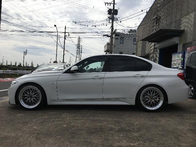 Bmw 3i F30 車高調 ホイール交換 豊川 豊橋 Bmwならガレージクローバー グーネットピット