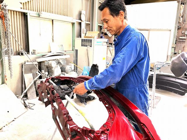 【工程２】部位によってはパーツを取り外します