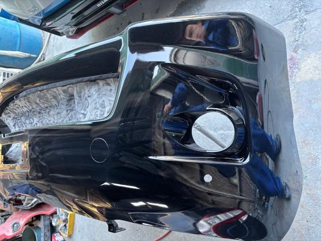 トヨタ　アルファード　中古バンパー修理、交換