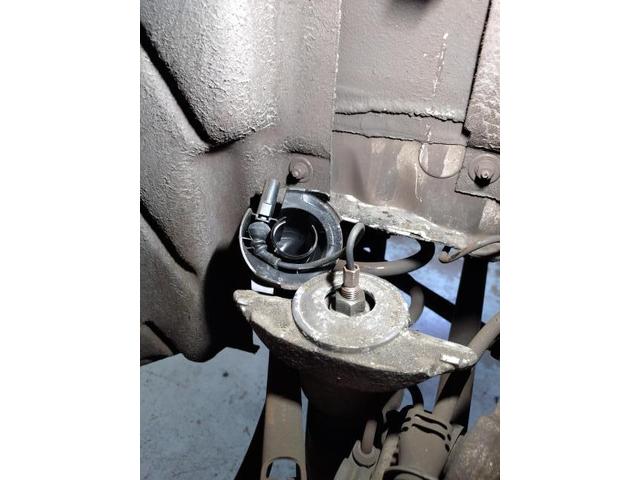 アウディS5　足回り　異音　サスペンション交換　法定点検　輸入車　欧州車　カスタム　修理　車検　愛知　豊橋　豊川　蒲郡　浜松　ショックアブソーバー　B9　DSC