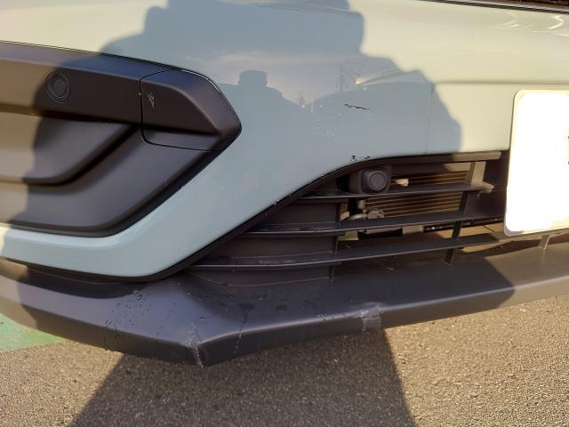 ホンダ　フィット　クロスター　GR5　フロントバンパー交換　輸入車修理専門店　　伊勢市　カーブティック三共