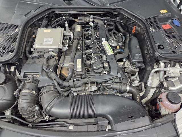 メルセデス・ベンツ　Ｃ220d　W205　EGRバルブ交換　吸排気系修理・整備　輸入車修理専門店　　伊勢市　カーブティック三共