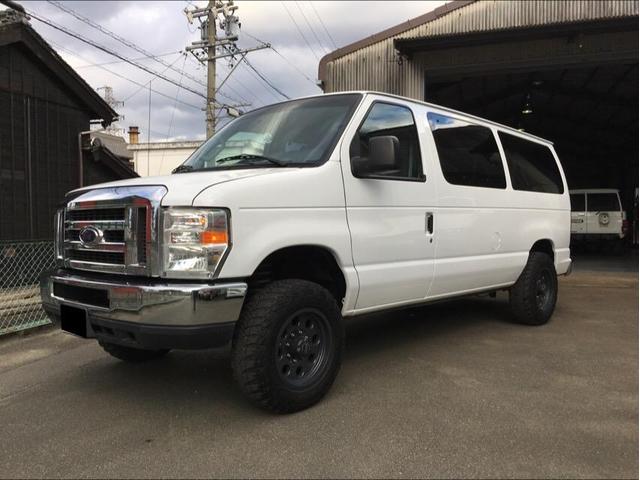 Ford E150 Xlt タイヤ ホイール 販売 取付 三重県 松阪市 アメ車 Usdm Usカスタムパーツ 販売 取付はlocals Onlyにお任せ下さい グーネットピット