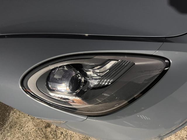 ポルシェ　ケイマン　ヘッドライト磨き　　小牧　春日井　一宮