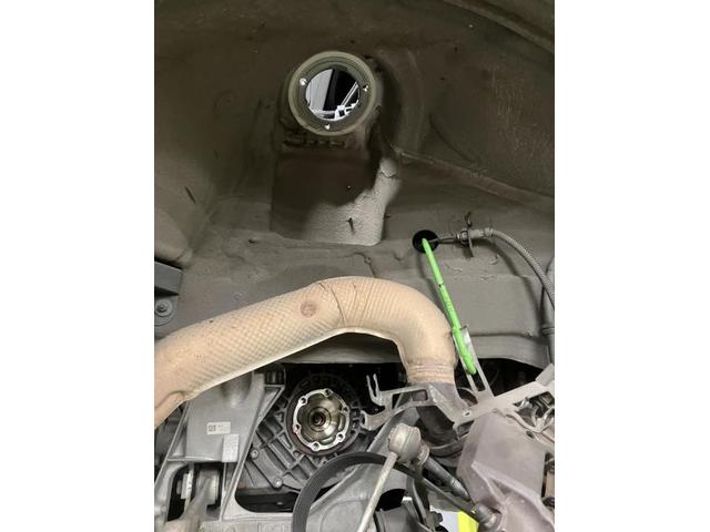 ポルシェ ケイマン ボクスター 981  サスペンション・足回り修理・整備 名古屋市 北区 西区 北名古屋市