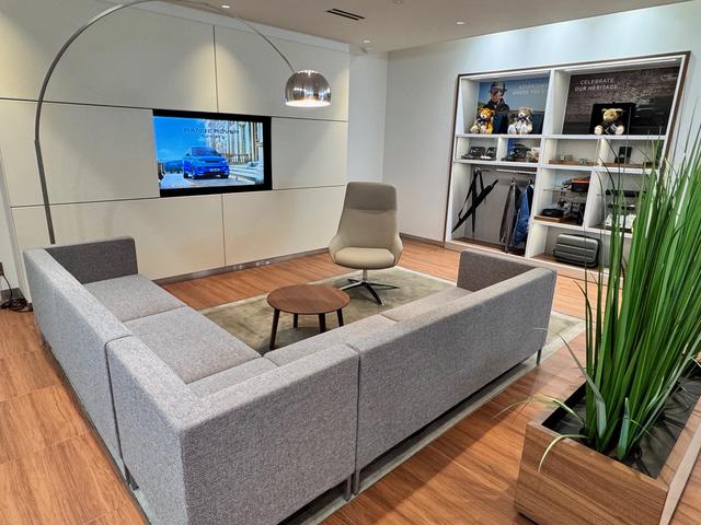 ジャガー岐阜 ランドローバー岐阜 サービス紹介の5つ目