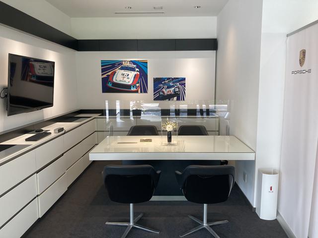 ポルシェセンターみなとみらい 認定中古車センター インプロブ株式会社 サービス紹介の6つ目