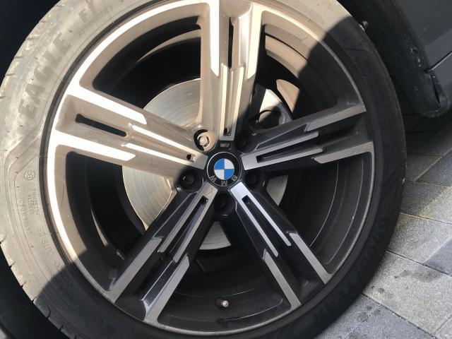 BMW 3シリーズ ホイールクリーニング 埼玉 八潮 車検 内装 天張り 張替え ETC ドラレコ各種 アンドロイドナビ 取付 カスタム ドレスアップ パーツ持込歓迎