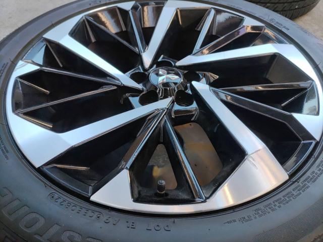 アウトランダーPHEV 純正 アルミ ホイールリペア|グー アウトランダーPHEV 純正 アルミ ホイールリペア|グー