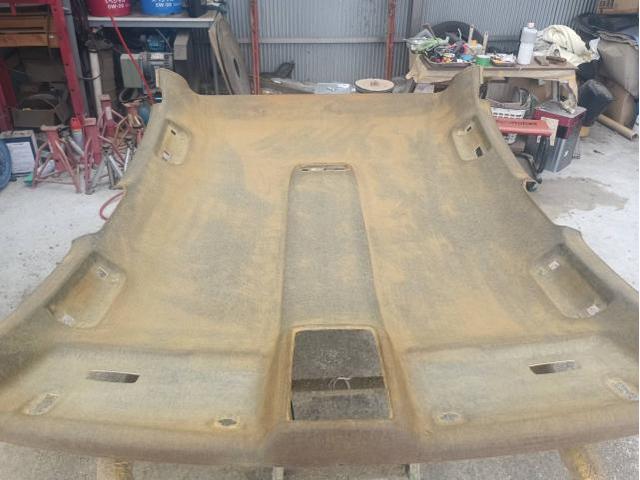 【アウディA4・S4】セダン天井（ルーフライニング）たるみ張り