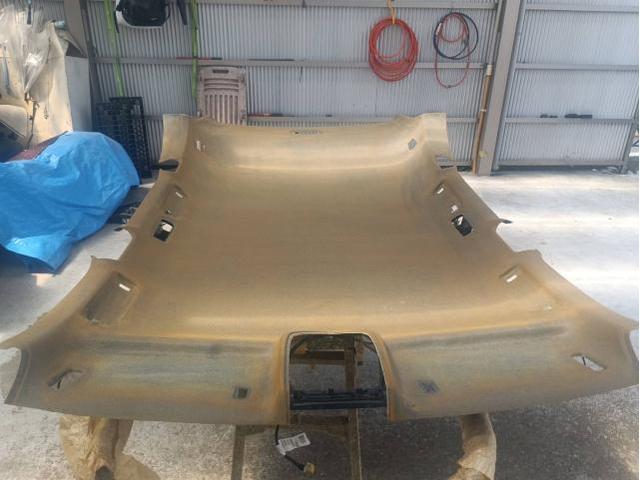 【ポルシェ カイエン】ルーフライニングの張替をして天井たれを補修