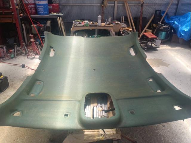 【ジャガーXタイプ】天井（ルーフライニング）＆ピラーたるみを張り替え