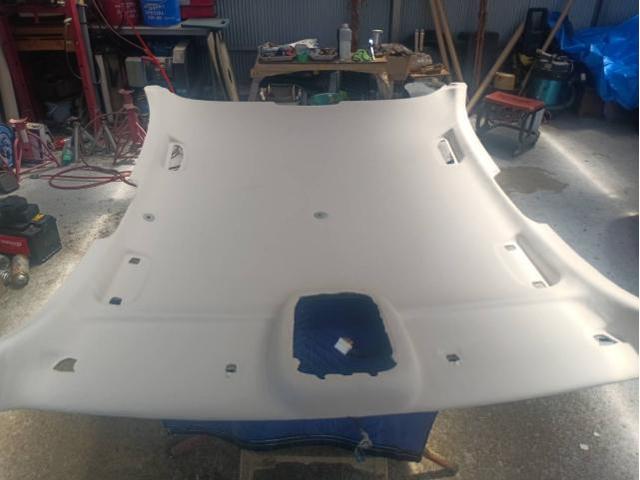 【ジャガーXタイプ】天井（ルーフライニング）＆ピラーたるみを張り替え