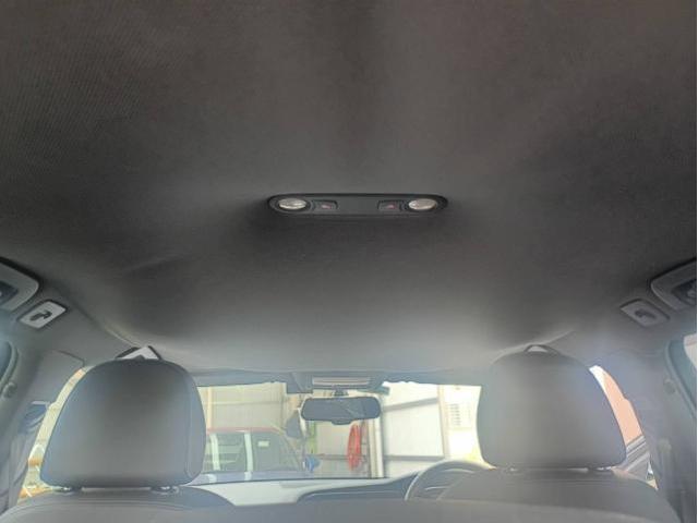 【アウディA4・S4】セダン天井（ルーフライニング）たるみ張り替え