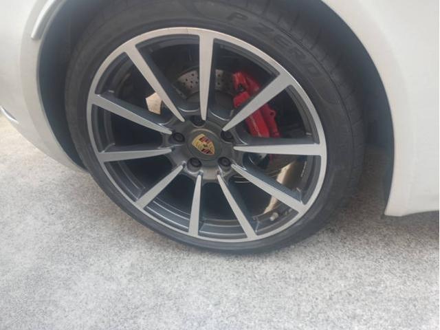 【ポルシェ・911カレラ】ホイール修理（ポリッシュ風仕上げ）