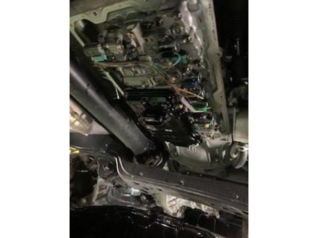 ＵＳ　ＴＯＹＯＴＡ　SEQUOIA　SR5　ATFオイル圧送交換　デフオイル交換作業
トランスファーオイル交換　