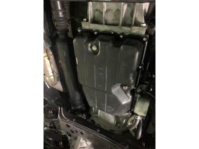 ＵＳ　ＴＯＹＯＴＡ　SEQUOIA　SR5　ATFオイル圧送交換　デフオイル交換作業
トランスファーオイル交換　