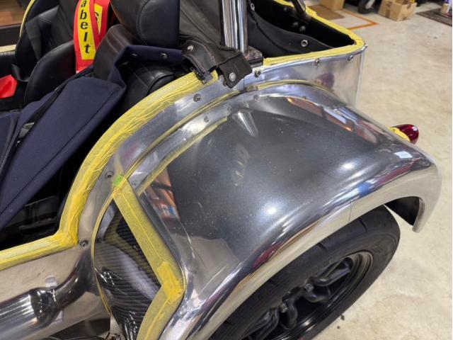 【コーティング施工】バーキン７　ボディコーティング 磨き　 水垢　鉄粉　ウロコ取り　白サビ　鏡面加工　洗車　｜横浜市都筑区 COOLMANよりご紹介