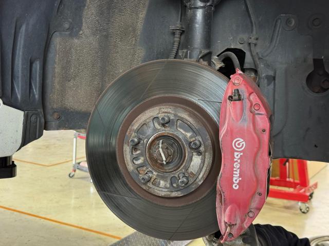 三菱　ランサーエボリューションⅦ　ブレーキ　ブレンボキャリパー　オーバーホール　シールキット交換　清掃　