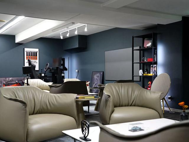 ＭＵＲＧＥＳＥ ＲＡＣＩＮＧ サービス紹介の3つ目