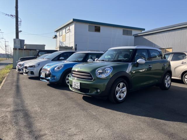 中古車の販売からアフターサービスまで行っております！！