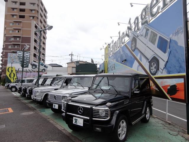 在庫車両は常時３０台（展示場以外にも在庫はございます）