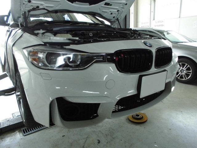 BMW３シリーズセダン　水漏れ修理、ラジエーター・インタークーラーお持込み交換作業
