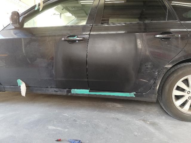 インプレッサ 左フロントドア 左リアドア 鈑金 塗装 キズ 横浜 川崎 町田 市が尾 レンタカー 買取査定 販売 新車 中古車 クレジットカード ローン 保険 保険修理 修理 板金 見積無料 TEL メール 問い合わせ