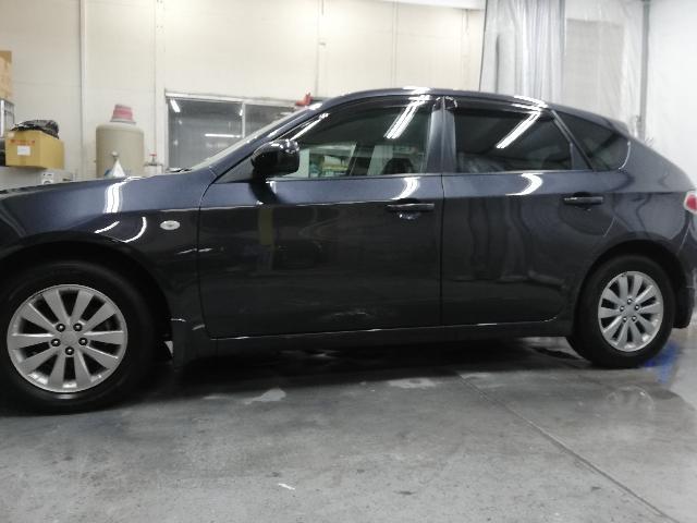 インプレッサ 左フロントドア 左リアドア 鈑金 塗装 キズ 横浜 川崎 町田 市が尾 レンタカー 買取査定 販売 新車 中古車 クレジットカード ローン 保険 保険修理 修理 板金 見積無料 TEL メール 問い合わせ