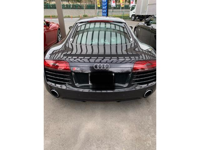 Audi アウディ R8 塗装（ホイール・フロントバンパー・グリル・エンブレム）飛び石 純正 横浜 青葉区 修理 