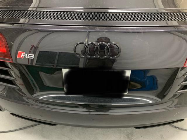 Audi アウディ R8 塗装（ホイール・フロントバンパー・グリル・エンブレム）飛び石 純正 横浜 青葉区 修理 